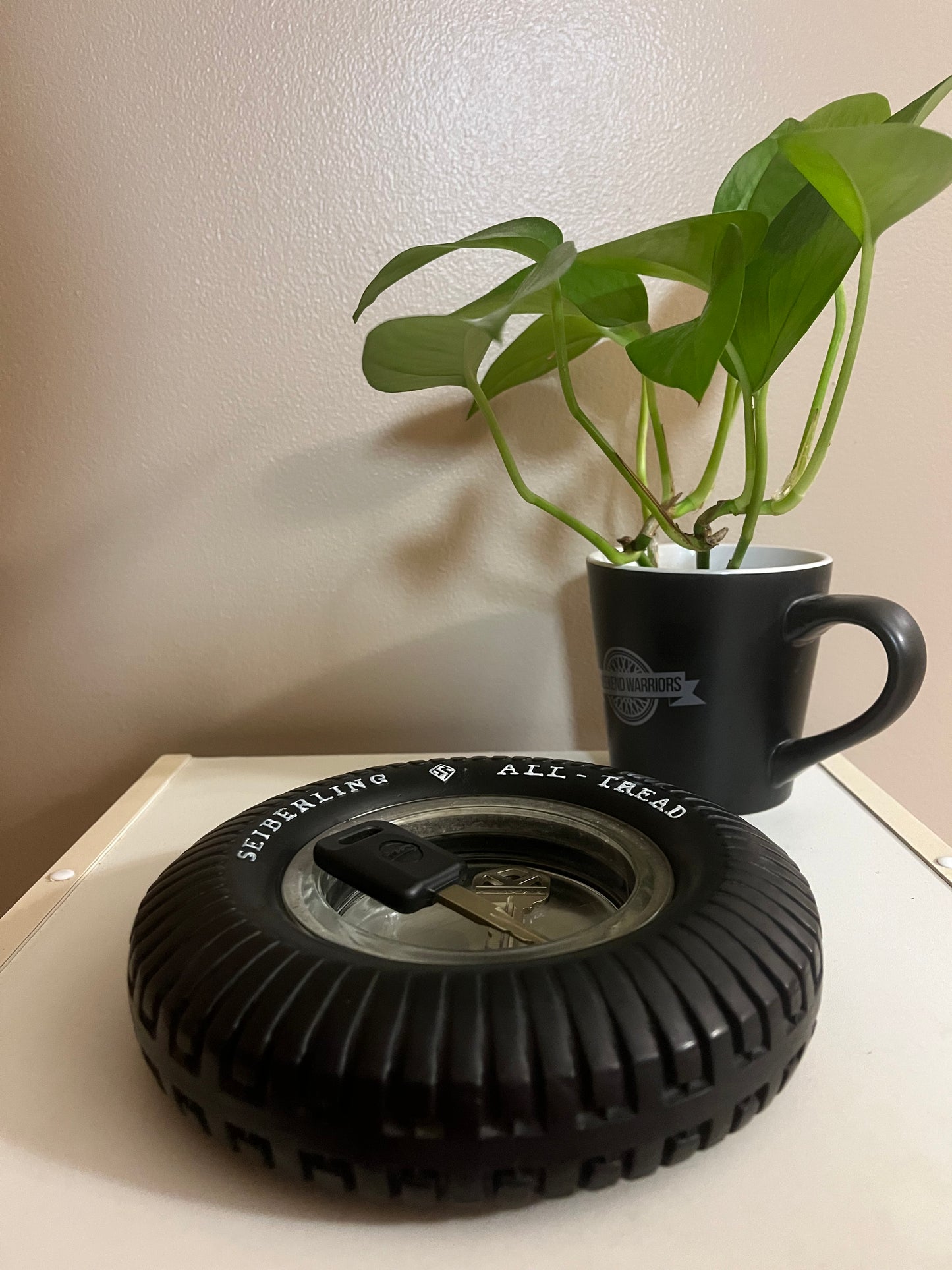 Vintage 1950’s Seiberling All Tread Tire Ash Tray