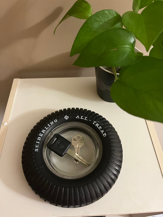 Vintage 1950’s Seiberling All Tread Tire Ash Tray